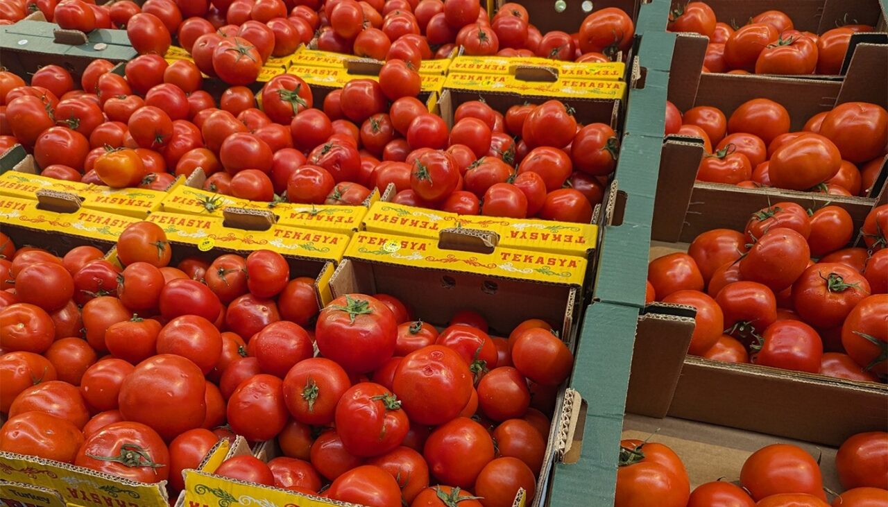 supermarketul-in-care-1-kg-de-rosii-romanesti-costa-58-lei.-reactia-apc-romania