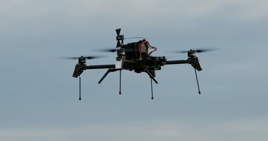 Ucraina prezintă drona-bombardier Linza 3.0 cu rază de 15 km