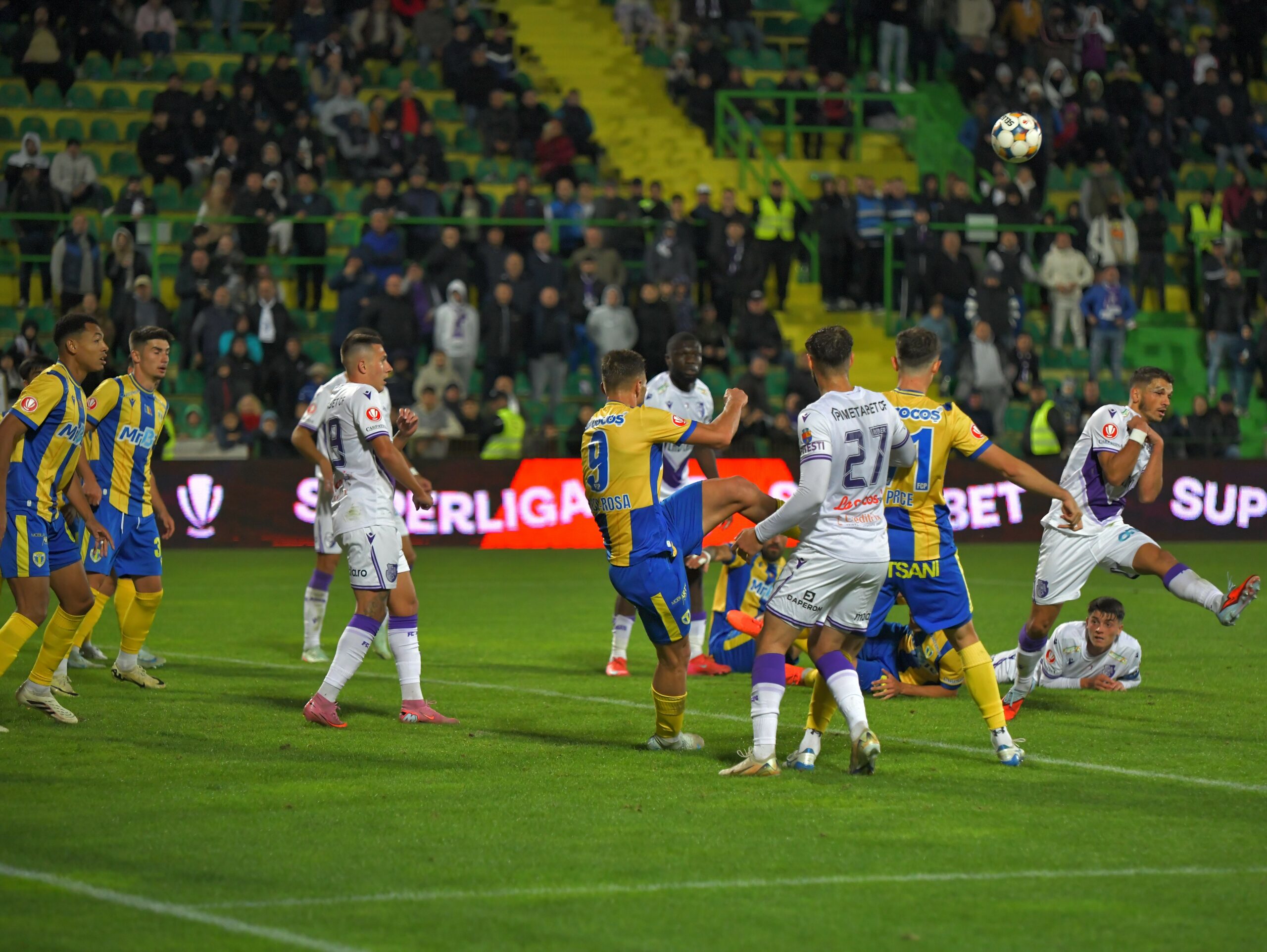 Petrolul FC Argeș 0-0 în etapa 27 din Superliga