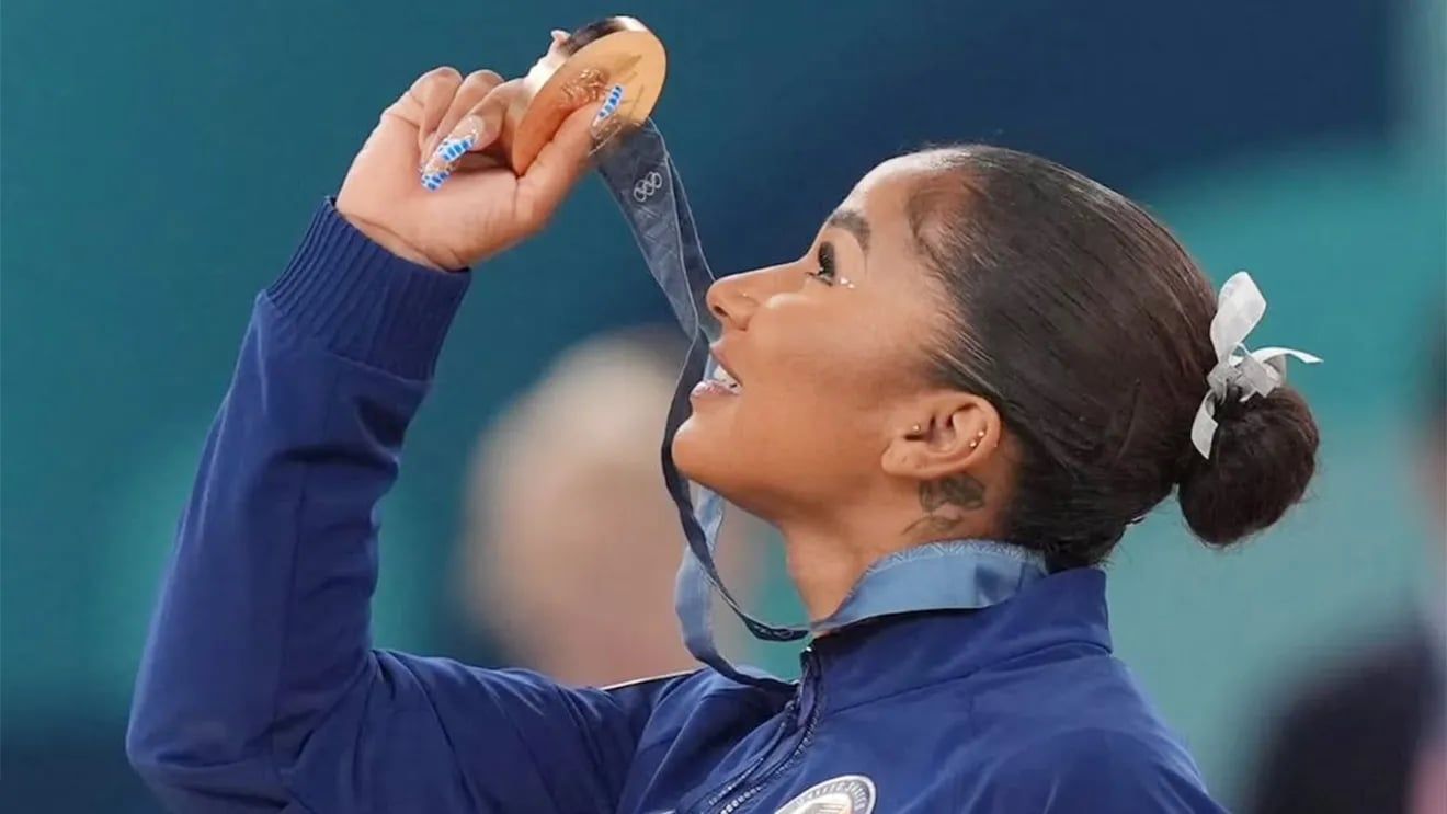 americanii-de-la-people-au-facut-lista-sportivilor-de-la-jocurile-olimpice-care-si-au-pierdut-medaliile,-iar-cazul-chiles-barbosu-nu-lipseste