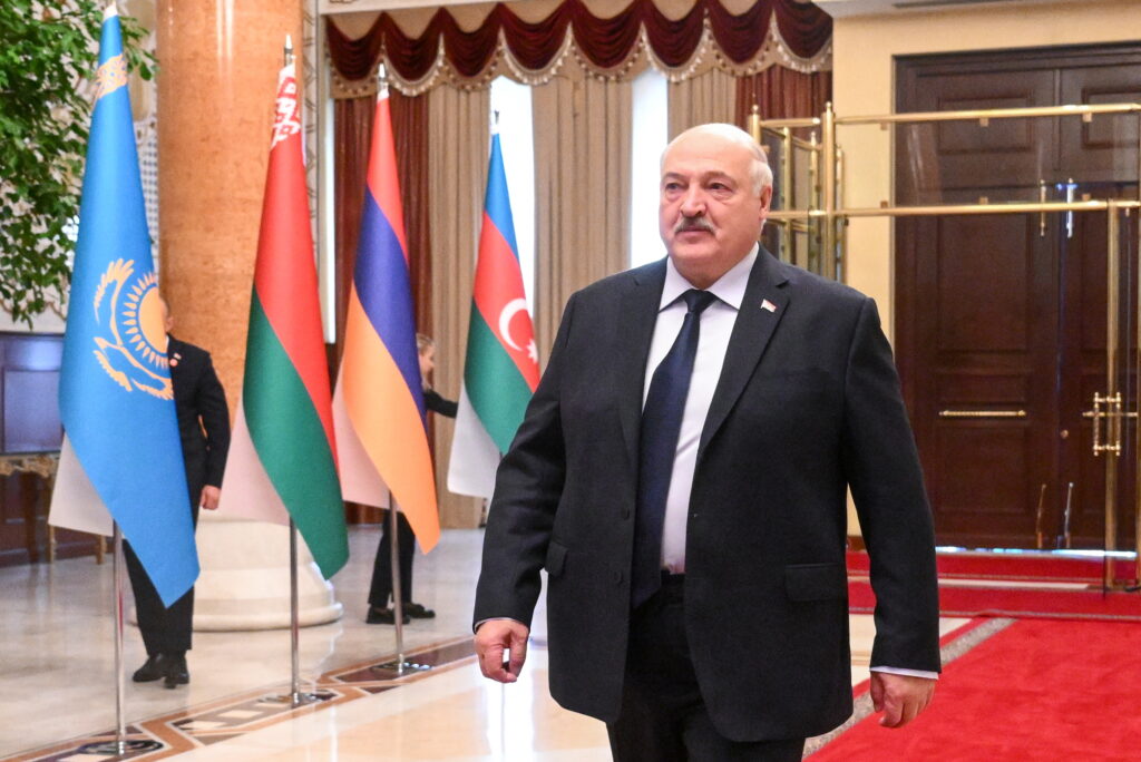 Zelenski anunță sancțiuni pentru Lukașenko pentru sprijinul Rusiei