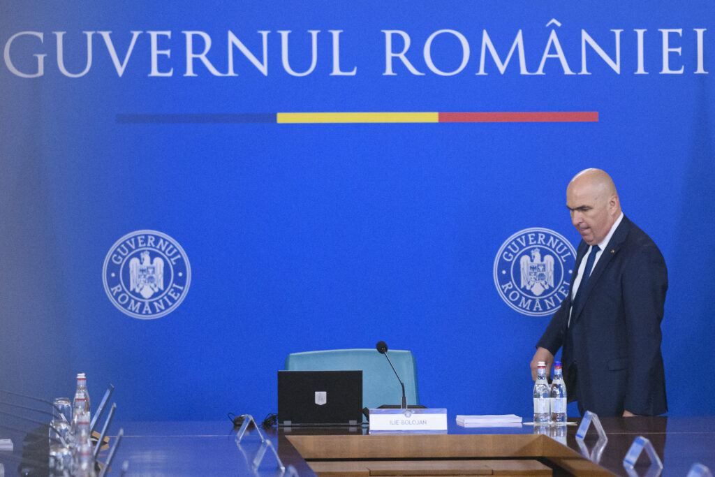 Proiectul de OUG pentru reforma în administrație prevede reducerea posturilor și excepții pentru Educație, Sănătate și Apărare