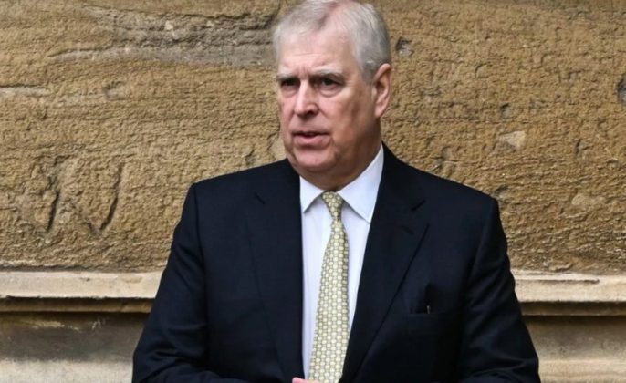 Guvernul britanic analizează excluderea lui Andrew din linia de succesiune la tron