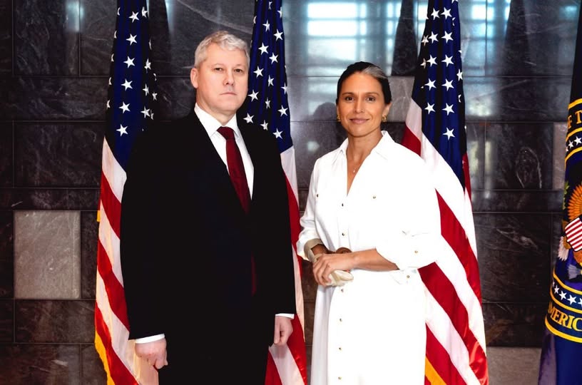 Cătălin Predoiu și Tulsi Gabbard s-au întâlnit pentru prima dată