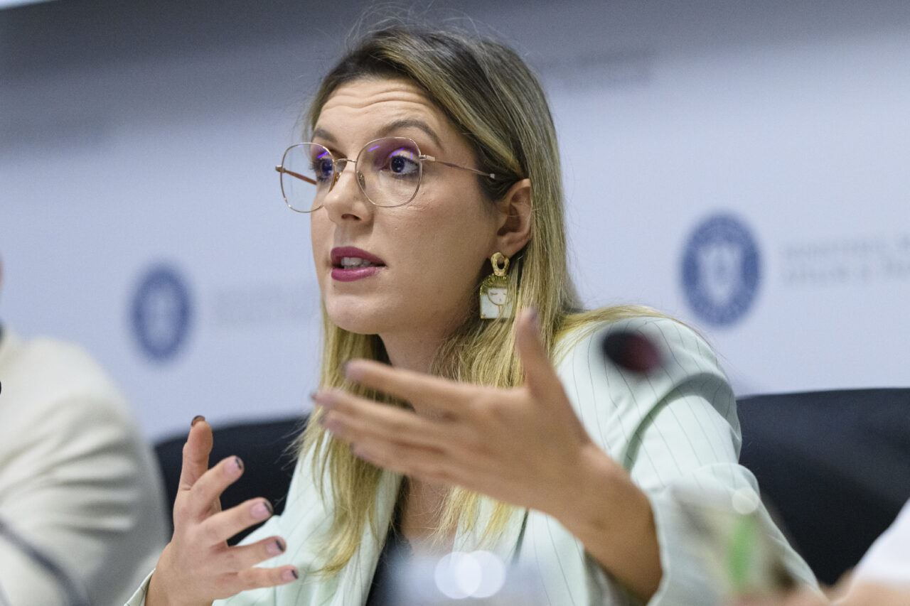 diana-buzoianu-sustine-taierile-de-10%-la-ministerul-mediului:-ma-uit-la-aceasta-tinta-ca-la-o-oportunitate