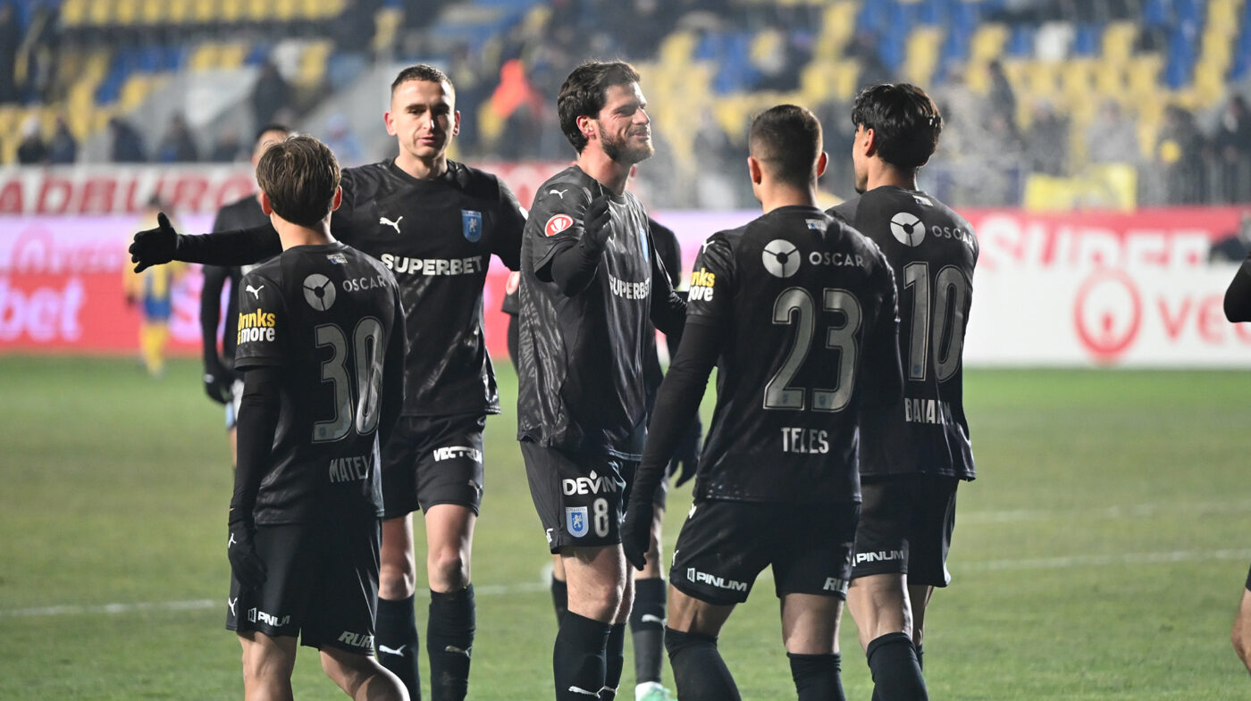 live-unirea-slobozia-universitatea-craiova-0-3,-live-text-online,-in-etapa-28-din-superliga.-nsimba-inscrie-la-prima-atingere-de-balon