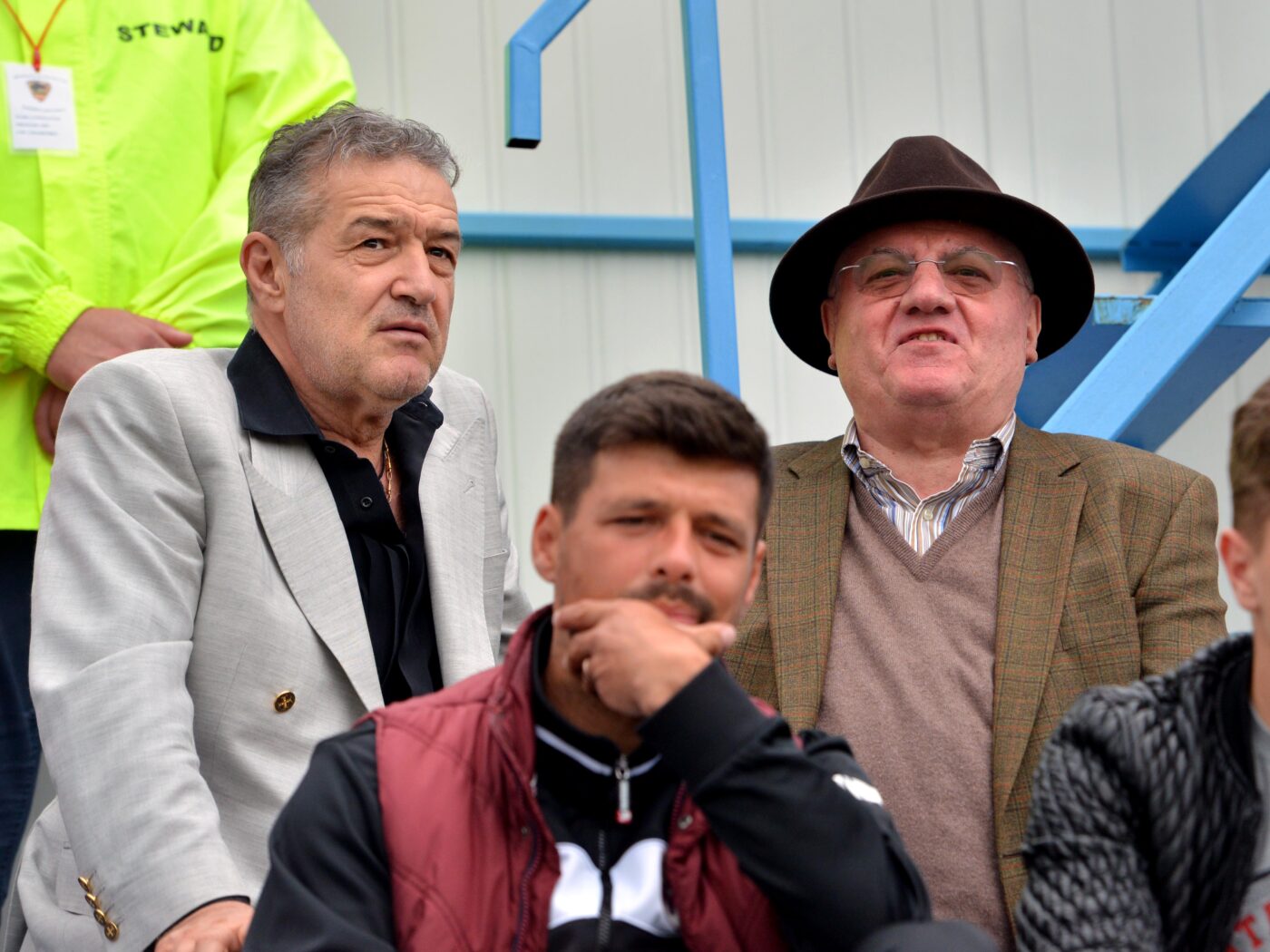 exclusiv-dumitru-dragomir-a-anuntat-ce-se-va-intampla-cu-gigi-becali-daca-fcsb-va-ajunge-in-play-out-ul-superligii:-pentru-toata-suflarea-stelista!