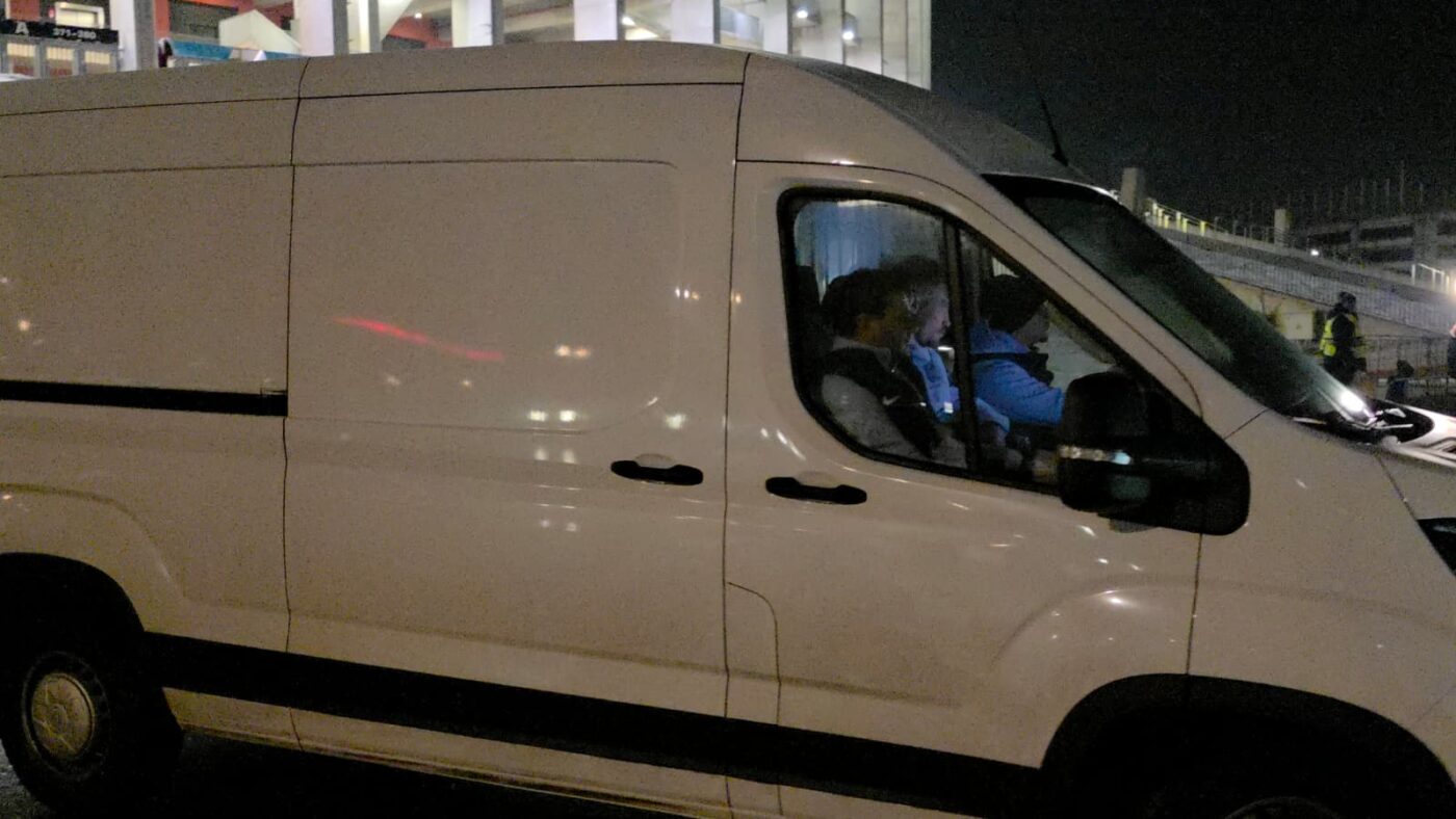 Darius Olaru a plecat de la stadion cu duba echipei, fiind uitat acasă