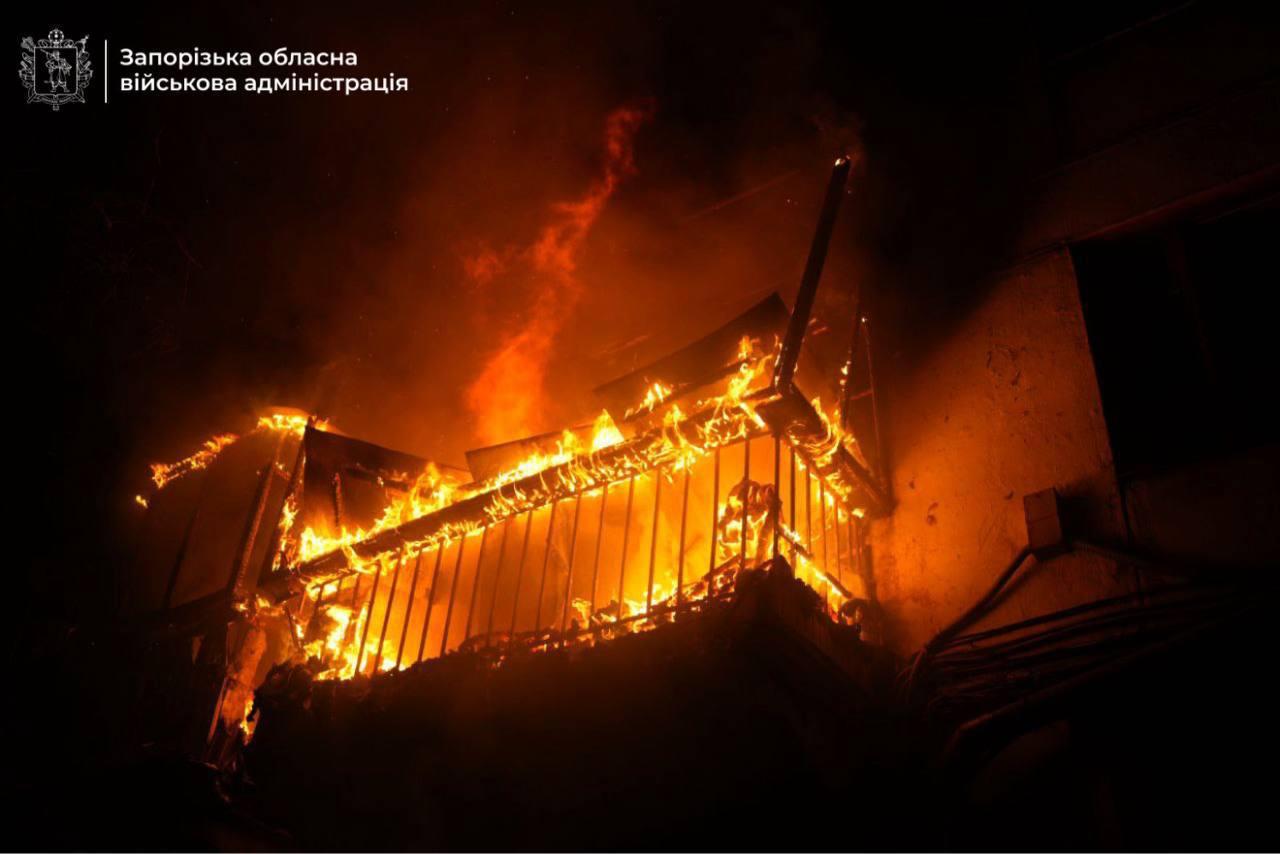 razboi-in-ucraina,-ziua-1461.-rusii-fac-prapad-in-zaporojie,-zelenski-ii-cere-lui-trump-sa-ramana-alaturi