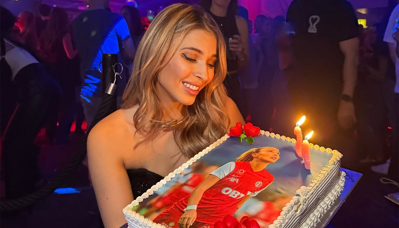 ea-este-considerata-cea-mai-frumoasa-fotbalista-din-lume-in-acest-moment!