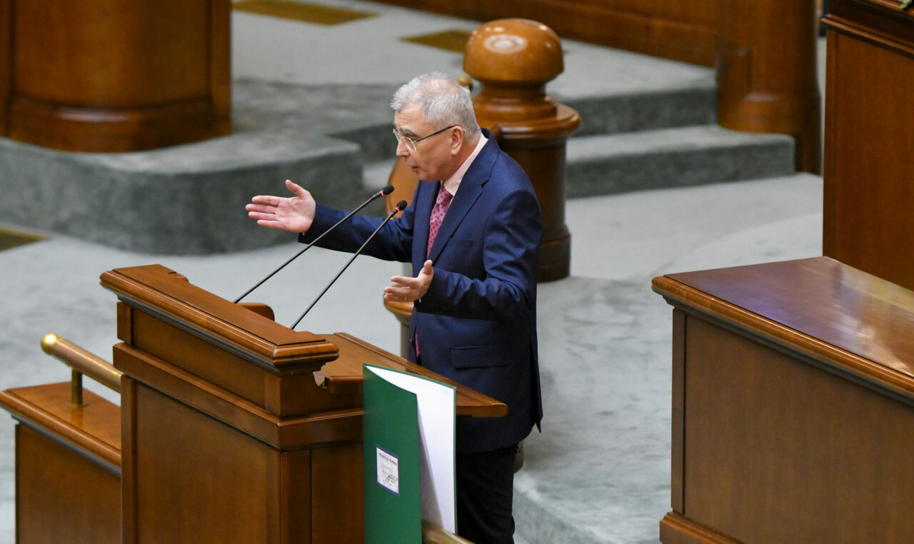 Senator Petrișor Peiu depune moțiune împotriva Ministrului Culturii