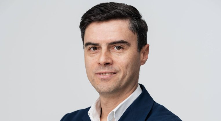 Segmentul corporate reprezintă 20% din vânzările evomag în contextul creșterii proiectelor mari