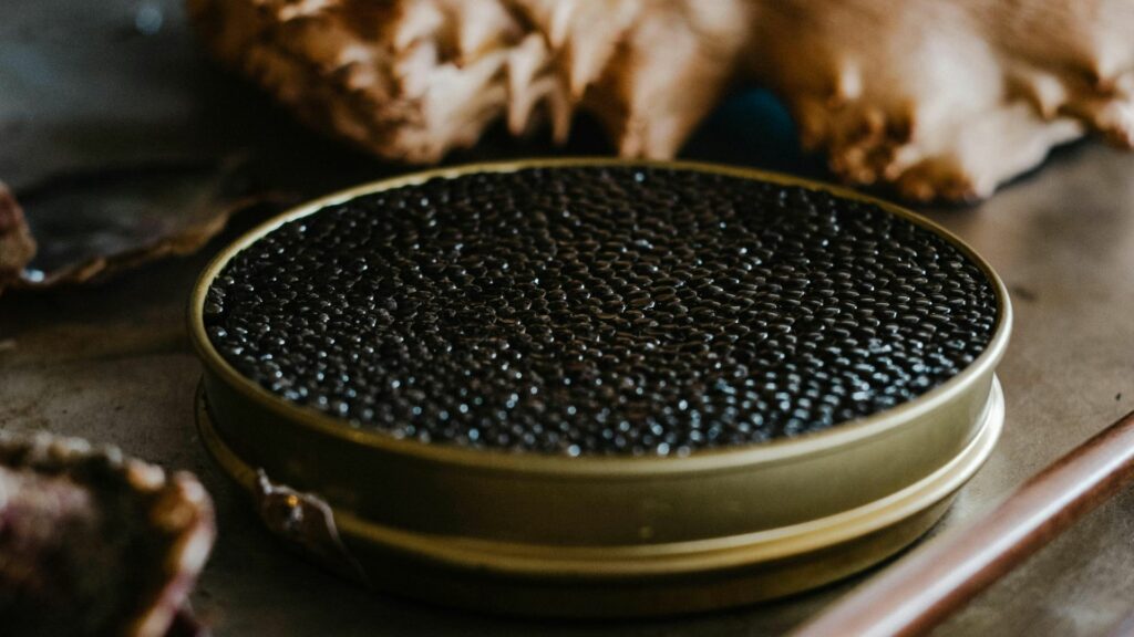 Primul caviar ecologic din Europa, disponibil la 8.000 euro pe kilogram