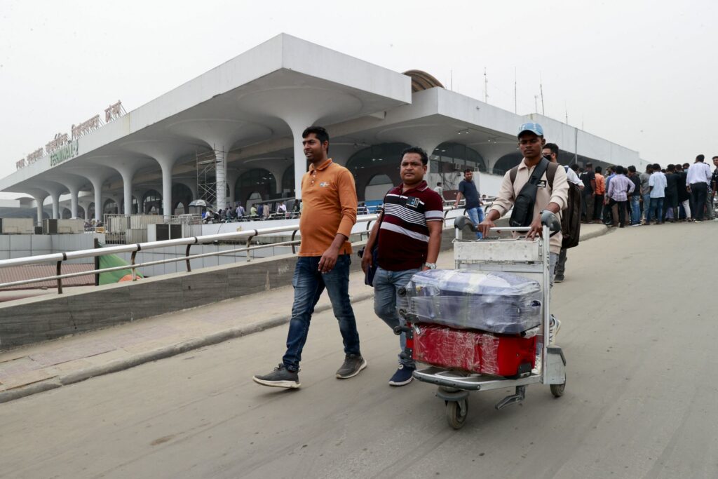 Qatar mută temporar locuitori din apropierea ambasadei SUA din Doha