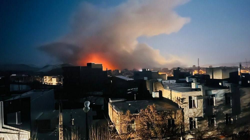 razboi-in-orientul-mijlociu,-ziua-7.-israelul-a-inceput-un-val-de-atacuri-la-scara-larga-impotriva-iranului-/-hezbollah-avertizeaza-locuitorii-israelieni-sa-evacueze-zona-de-frontiera