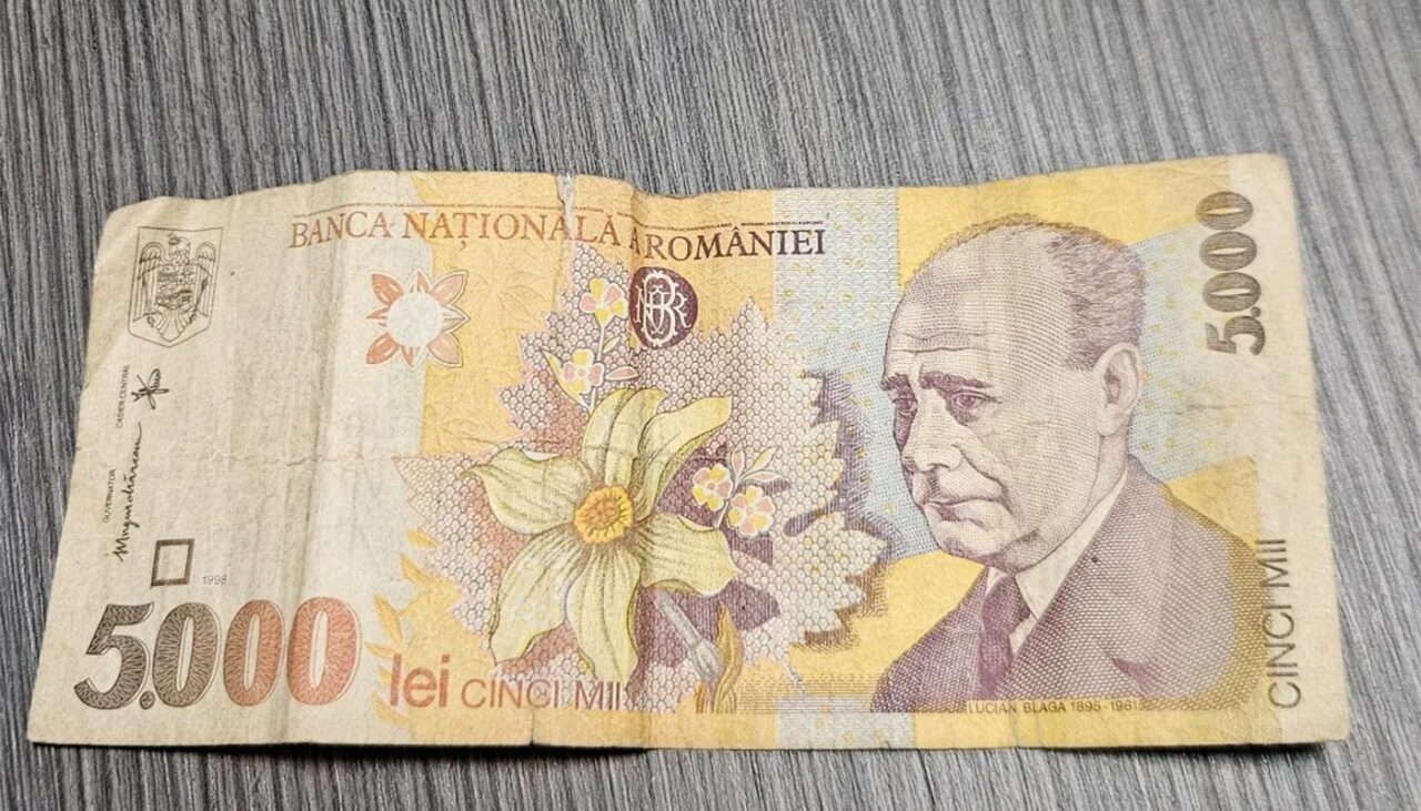 mai-stii-celebra-bancnota-de-5.000-lei-cu-chipul-lui-lucian-blaga,-din-anii-’90?-suma-uriasa-cu-care-se-vinde-acum,-in-2026