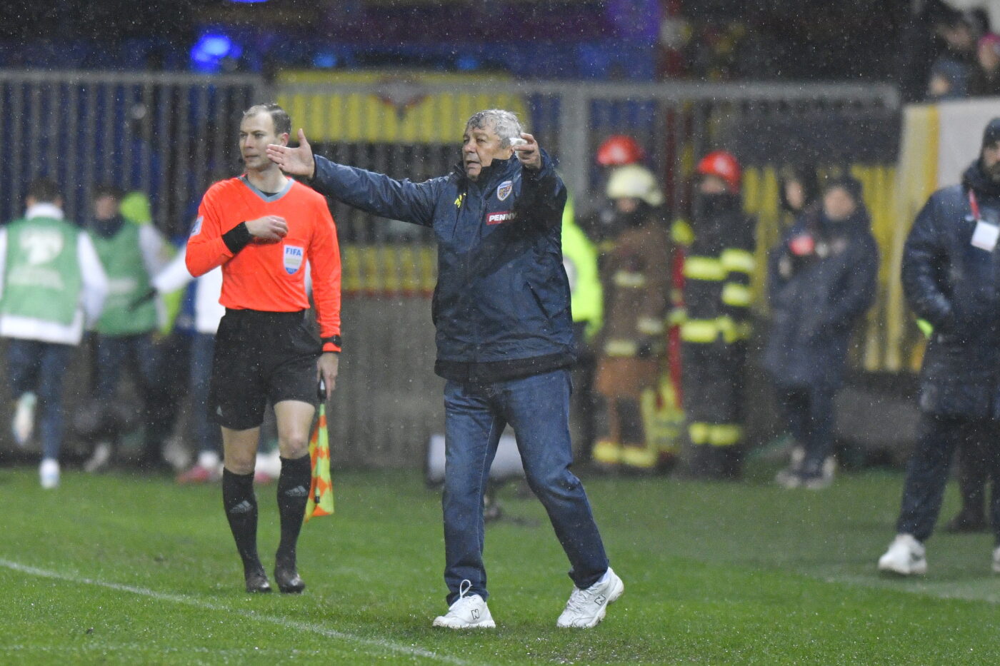 Decizia care a asigurat continuitatea lui Mircea Lucescu ca selecționer al României