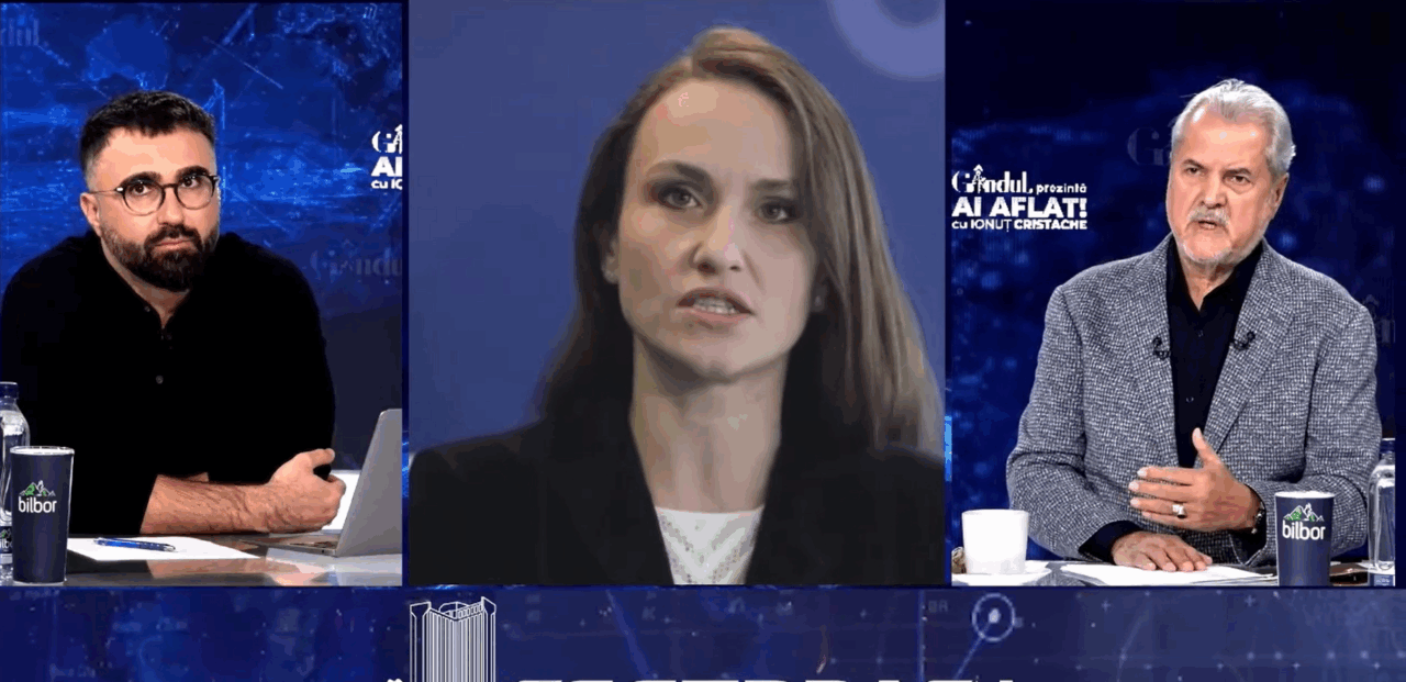 Adrian Năstase menționează lipsa de experiență în politică externă a Oanei Țoiu