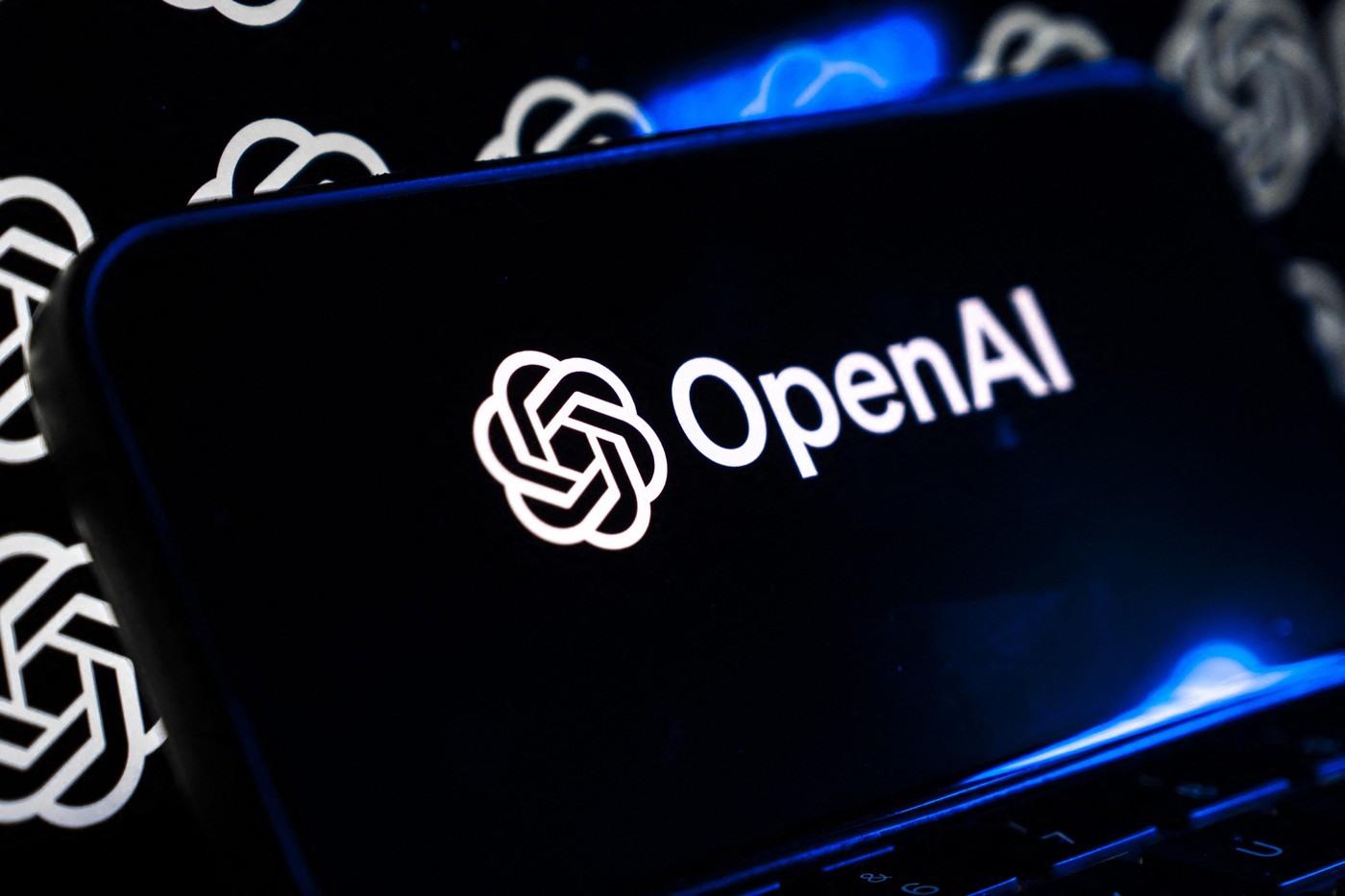 exclusiv-vrea-sa-ajunga-in-superliga-cu-ajutorul-inteligentei-artificiale-si-da-cartile-pe-fata:-am-folosit-o-pentru-asta!