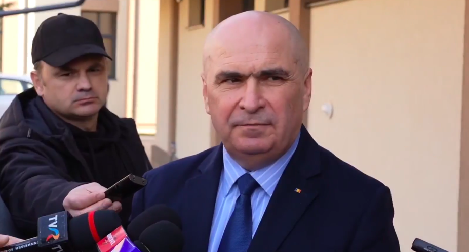 Bolojan îl întreabă pe Olguța Vasilescu să pună alte întrebări despre comentariul privind mama premierului