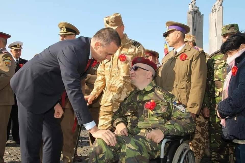 Deputatul Mihai Fifor critică declarațiile premierului Ilie Bolojan despre veterani