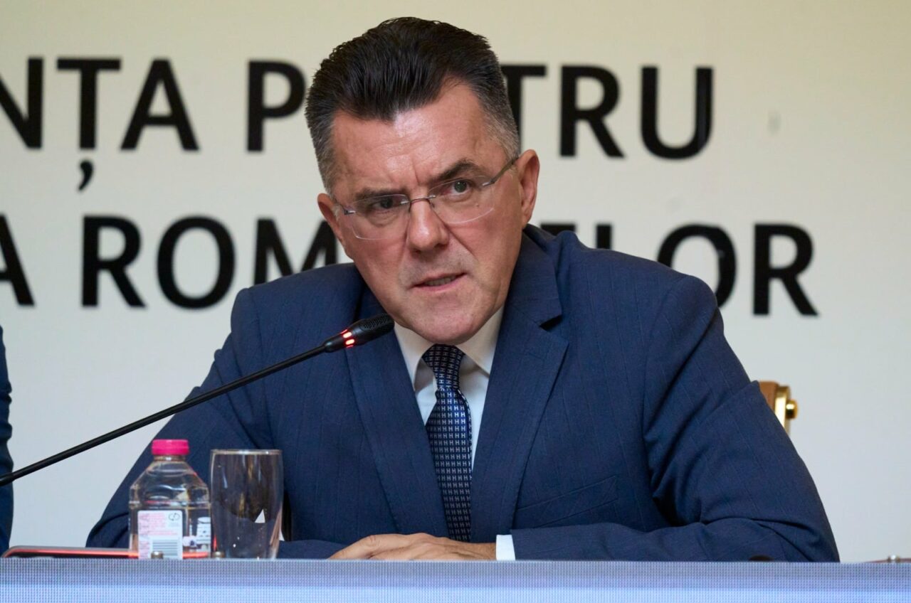 Dan Dungaciu afirmă că statul român trădează românii din Ucraina și problemele bisericii ortodoxe