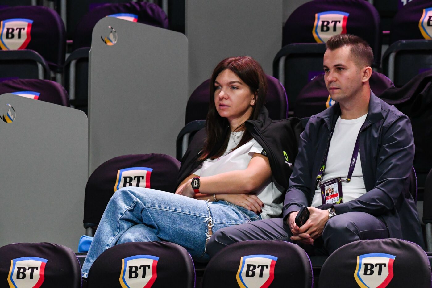 simona-halep-e-cel-mai-rasunator-nume.-romanca-si-rolul-pasaportului-biologic