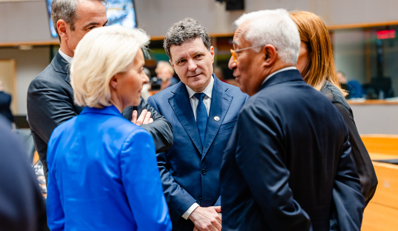 Liderii UE solicită oprirea atacurilor asupra instalațiilor energetice și de apă din Orientul Mijlociu