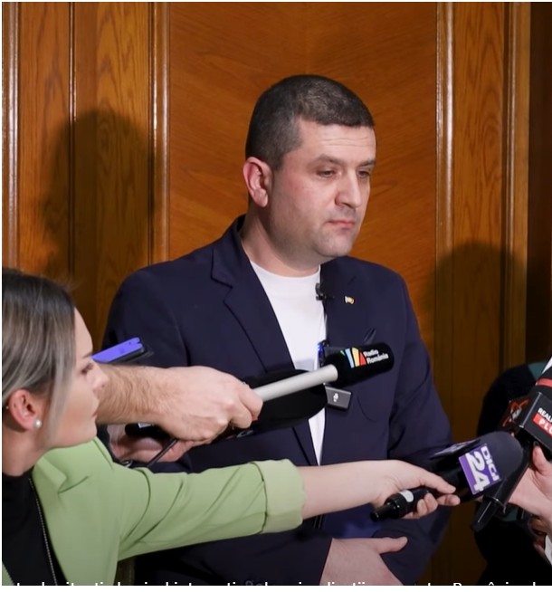 Ministerul Apărării are un buget de 49,426 miliarde de lei, 38,10% pentru echipamente