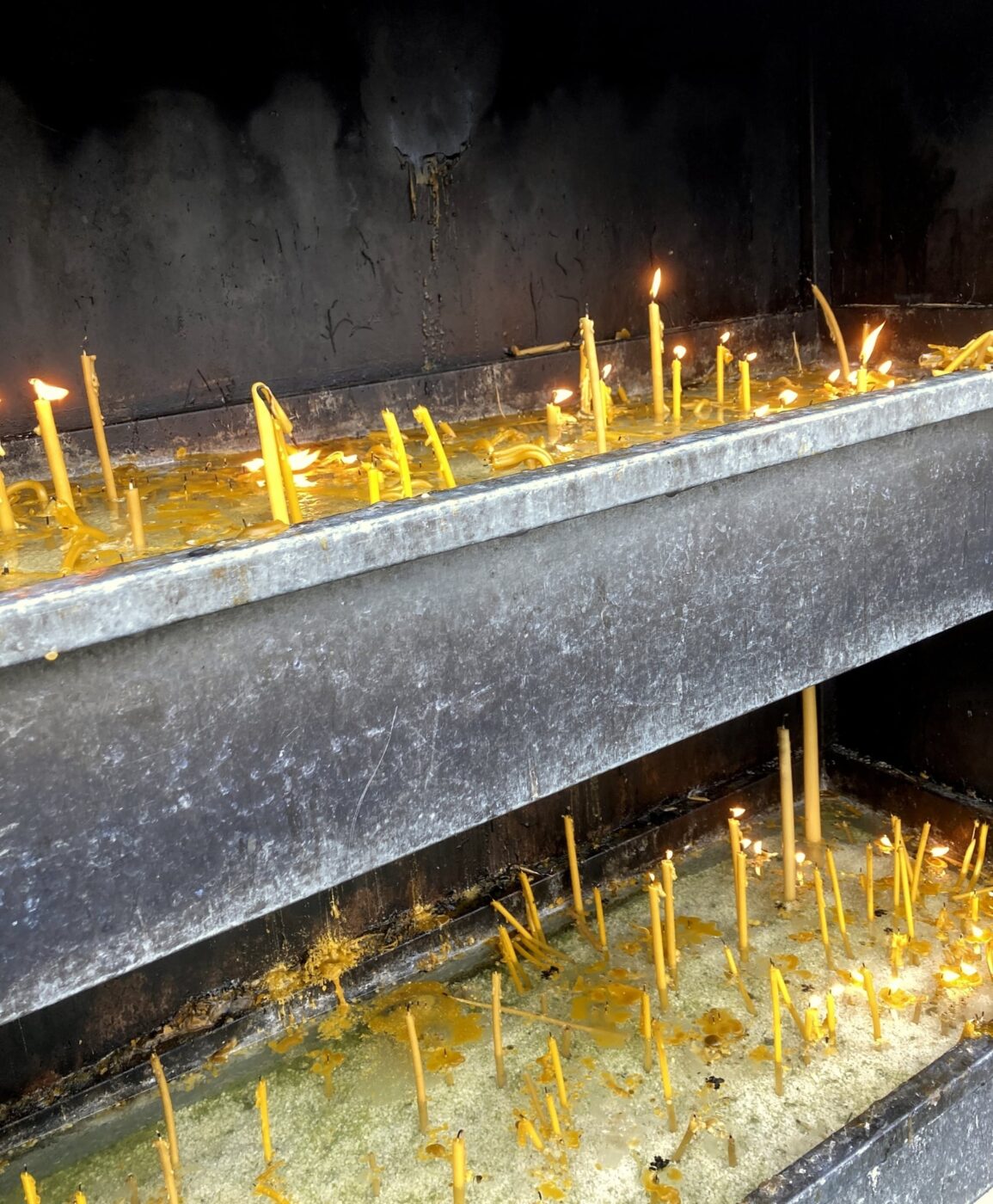 tragedie-uriasa-in-romania,-la-granita-cu-ungaria.-copilul-peste-care-a-cazut-o-poarta-de-fotbal-a-murit-la-o-saptamana-dupa-gravul-incident