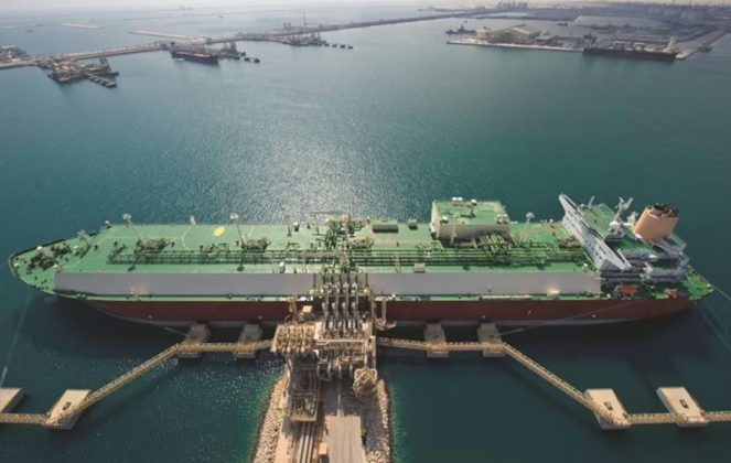 Qatarul activează clauza de forță majoră pentru contractele GNL din cauza atacului Iranului
