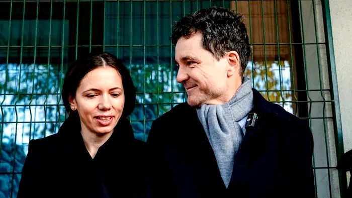 ce-a-facut-nicusor-dan,-imediat-dupa-discursul-mirabelei-gradinaru,-la-summitul-melaniei-trump.-dezvaluirea-a-fost-facuta-chiar-de-partenera-presedintelui