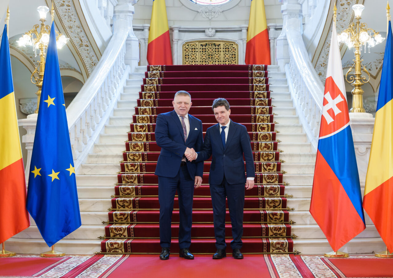 Premierul Slovaciei s-a întâlnit cu Nicușor Dan la Cotroceni pentru discuții asupra crizei internaționale