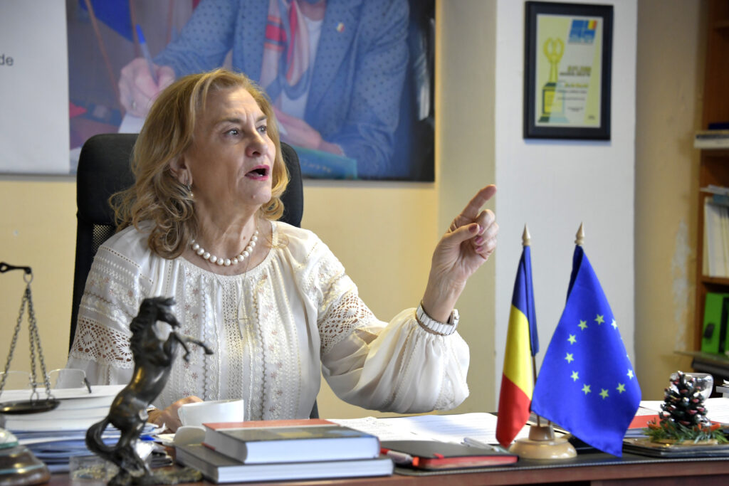 Grapini: dacă România pierde procesul cu Pfizer, daunele vor fi suportate de cei care au comandat vaccinurile