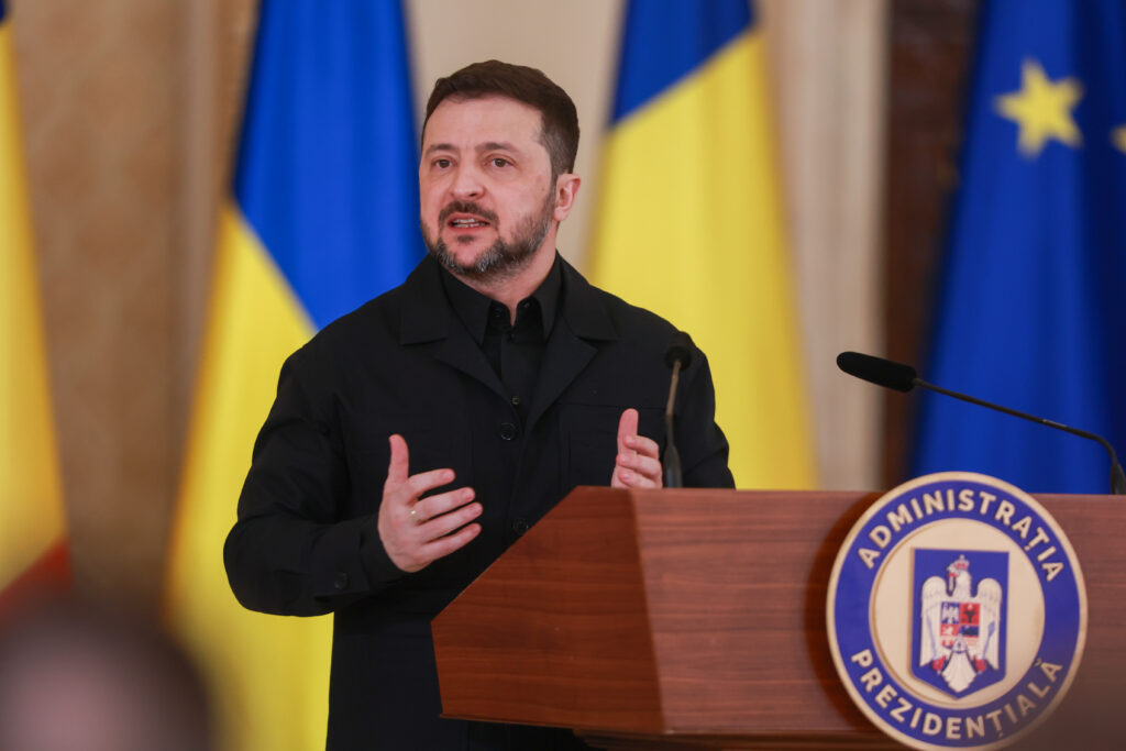 zelenski-a-anuntat-refacerea-infrastructurii-energetice,-in-ciuda-lipsei-ajutorului-ue