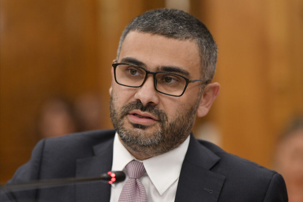 Florin Manole: Mama a lucrat într-o croitorie, salariul nu a crescut decât odată cu salariul minim