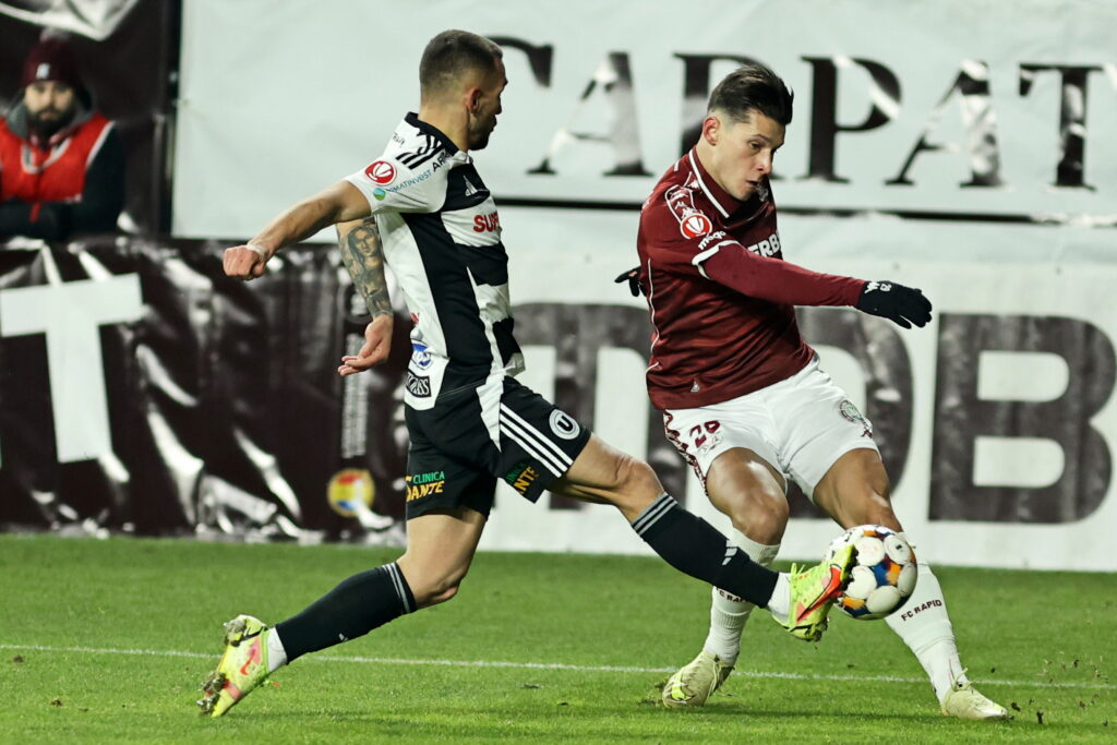 Rapid versus Universitatea Cluj, duminică la ora 20.30