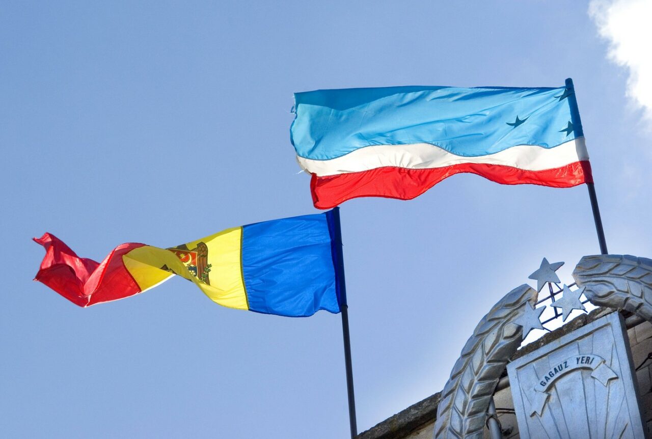 Alegețiile din Moldova, din nou amânate, anunță măsuri în Chișinău