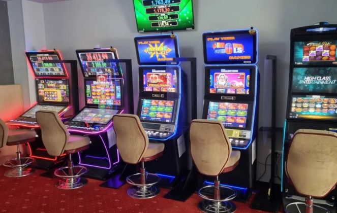 Un oraș din România limitează funcționarea cazinourilor și pariurilor