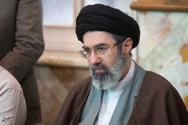 Ayatollahul Mojtaba Khamenei se recuperează după rănile grave suferite în Iran