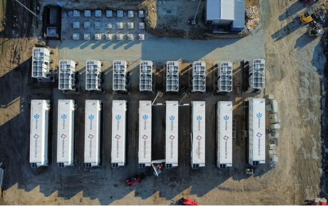 Hidroelectrica va construi o baterie de stocare de 2.000 MWh, finalizată în câteva luni