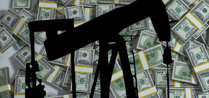 Petrolul depășește 100 de dolari pe baril din cauza războiului din Iran