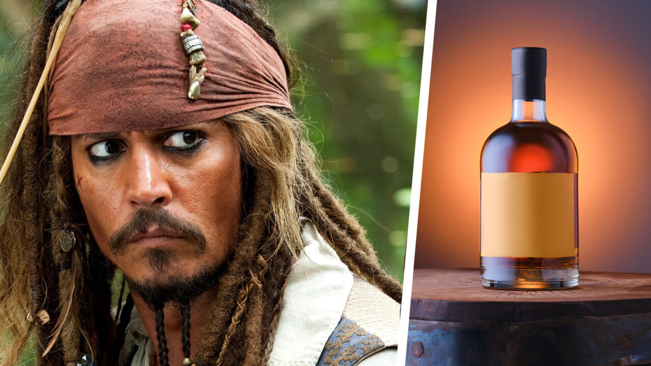 Johnny Depp lansează un brand de rom, fără numele Jack Sparrow
