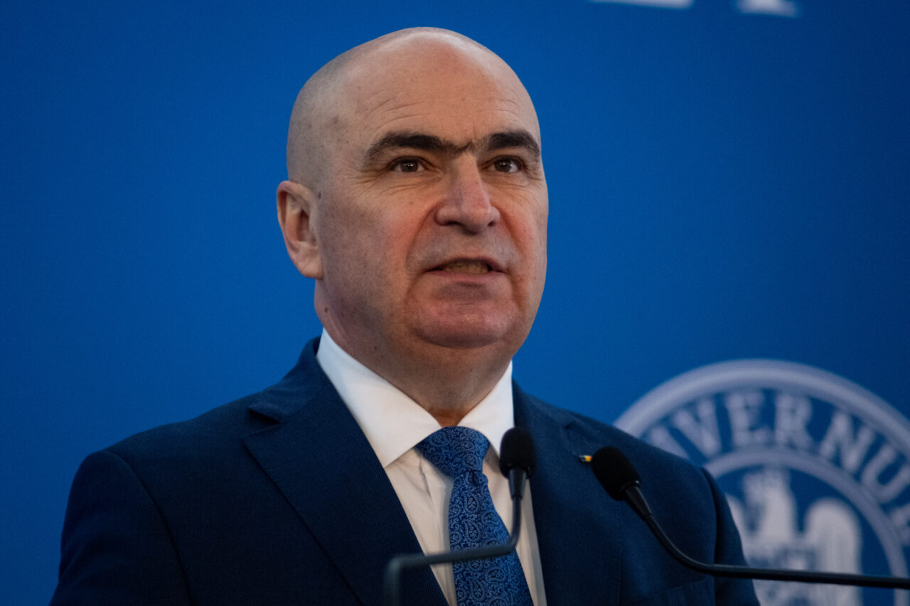 Bolojan anunță că nu va demisiona după retragerea miniștrilor PSD din Guvern
