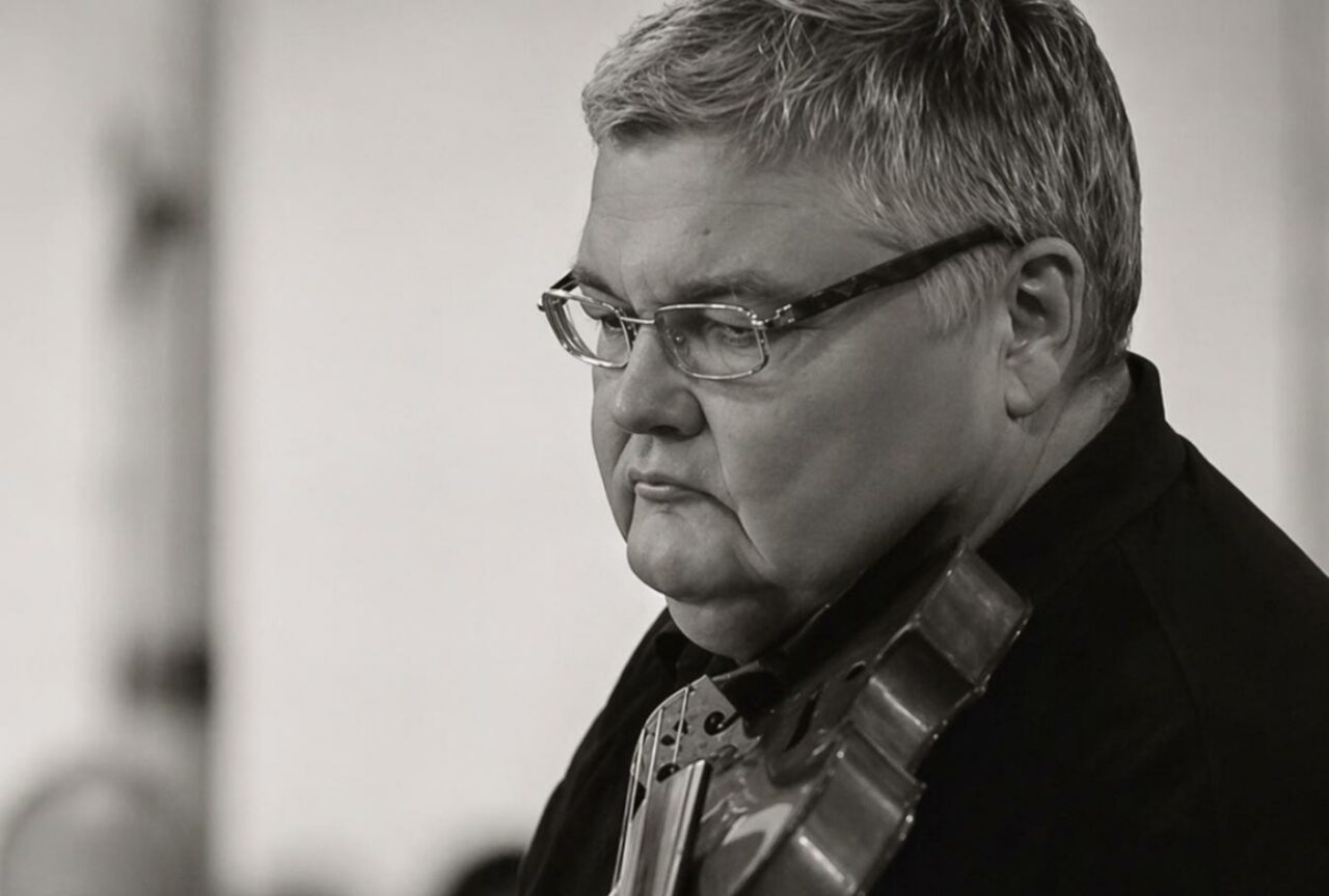 Paganini rus Serghei Stadler a murit după aterizare de urgență la București