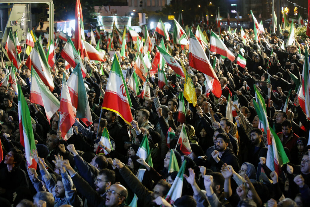 cine-conduce-cu-adevarat-iranul-acum