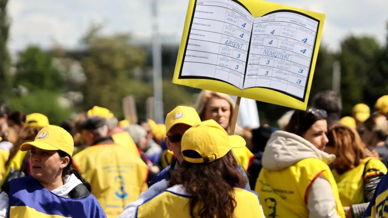 sindicatele-din-educatie-ameninta-cu-proteste,-noua-lege-a-salarizarii-starneste-revolta:-presedintele-nicusor-dan-alege-tacerea-complice