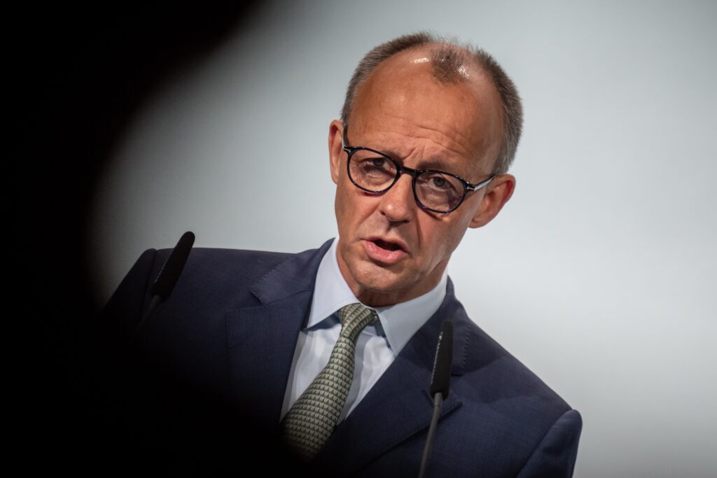 merz:-iranienii-sunt,-in-mod-clar-mai-puternici,-decat-s-a-crezut.-sua-au-fost-umilite,-nu-au-o-strategie