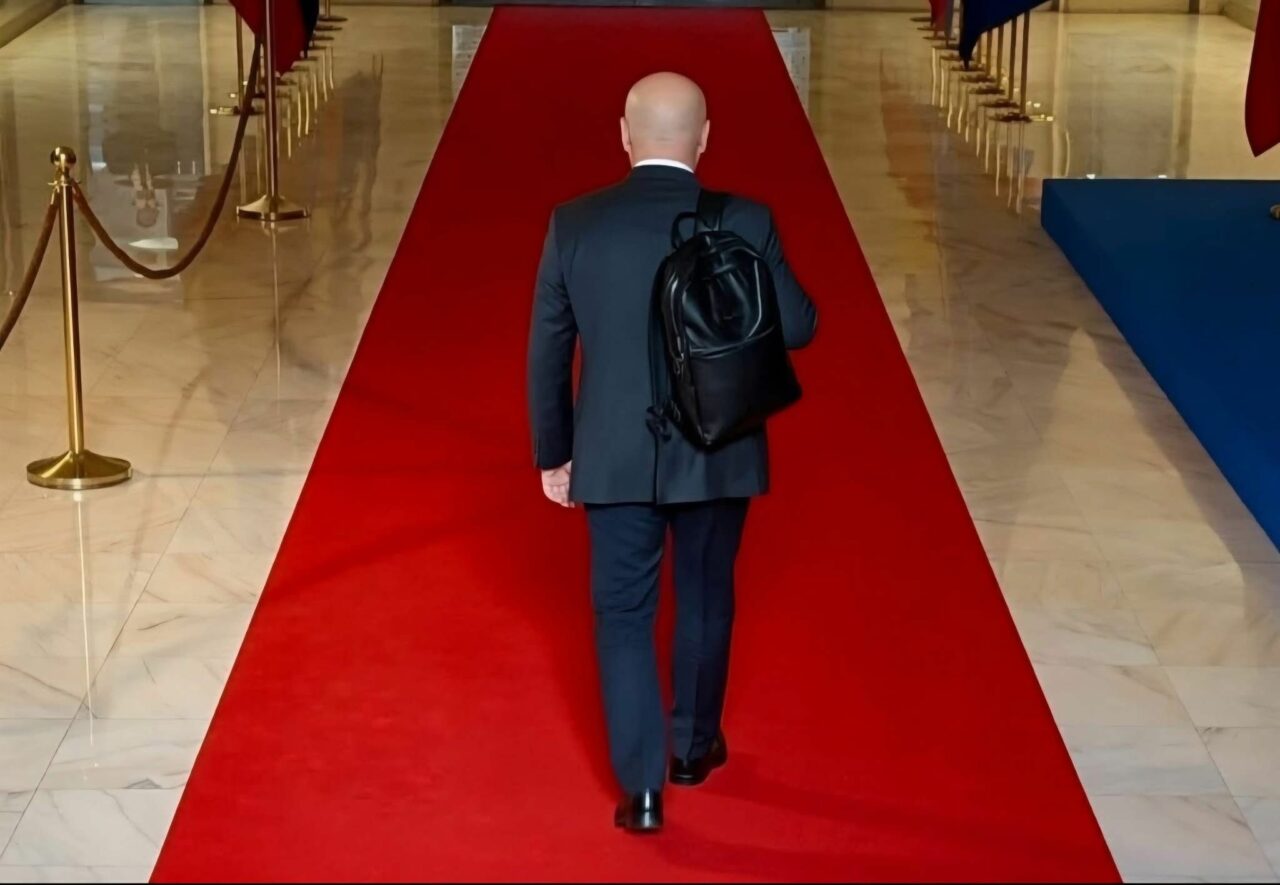 Un liberal cere demisia lui Bolojan după unificat PSD și AUR