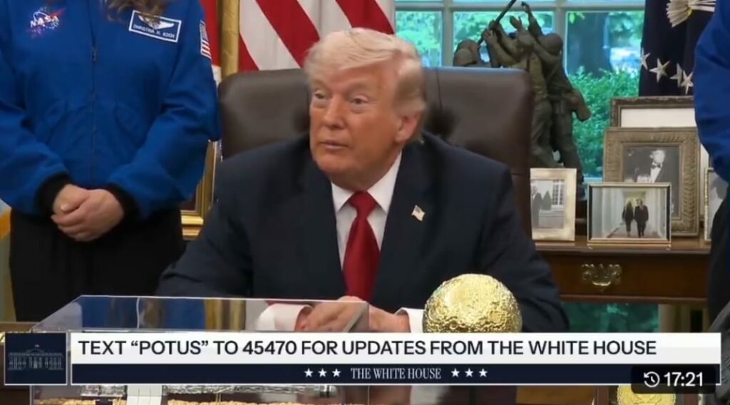 trump,-dupa-discutia-cu-vladimir-putin:-vreau-sa-ti-inchei-razboiul.-ucraina-e-infranta-militar